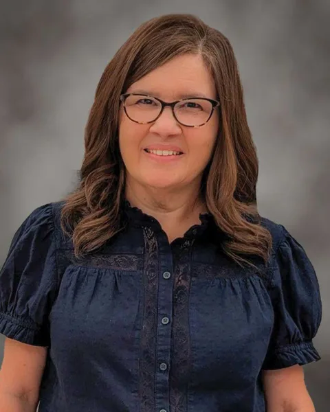 Portrait of Christy Lipscomb, RRT, RPFT
