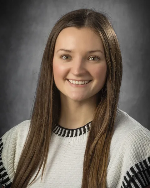 Portrait of Dani Loomis, MS, RDN, LMNT